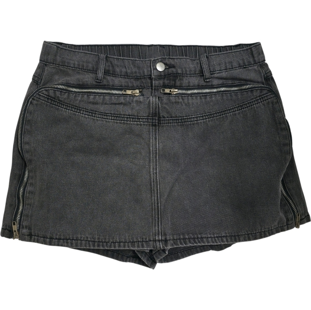 Edgy Black Denim Skort Size L Mini Skirt Front Zip Detail Shorts Back Y2K